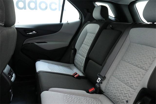 Photo of 2023 Summit White Chevrolet Equinox