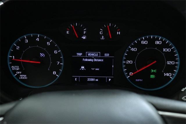 Photo of 2023 Summit White Chevrolet Equinox