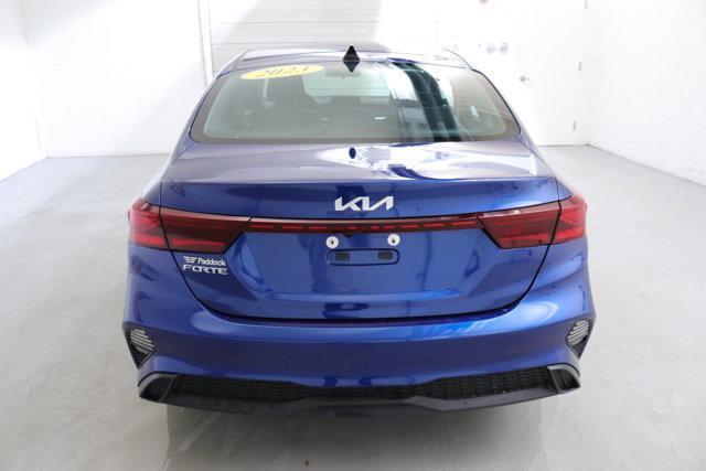 Photo of 2023 Deep Sea Blue Kia Forte