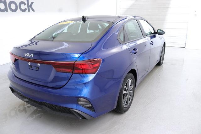 Photo of 2023 Deep Sea Blue Kia Forte