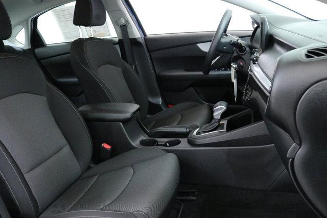 Photo of 2023 Deep Sea Blue Kia Forte