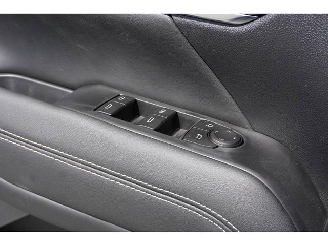 Photo of 2025 Summit White GMC Terrain