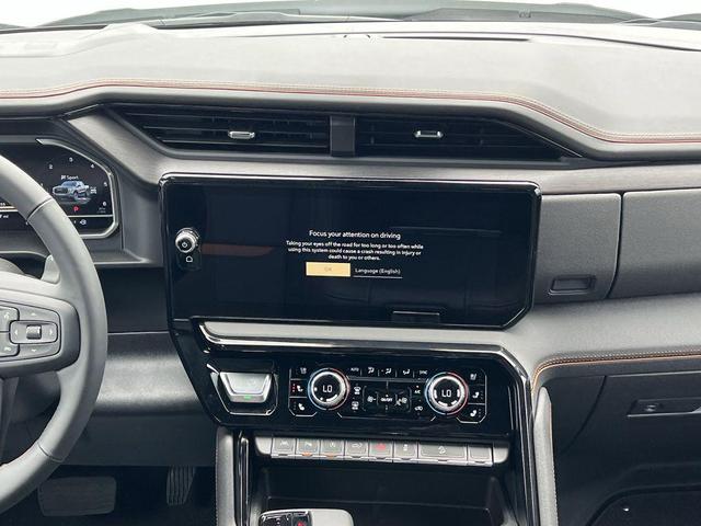 Photo of 2025 Summit White GMC Sierra 1500