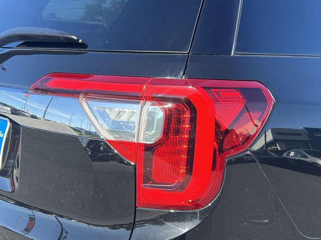 Photo of 2022 Ebony Twilight Metallic GMC Acadia
