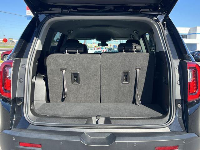 Photo of 2022 Ebony Twilight Metallic GMC Acadia