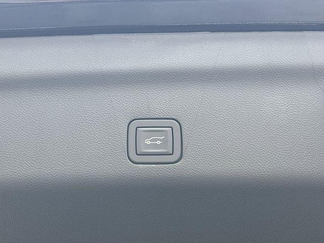 Photo of 2025 Onyx Black GMC Yukon