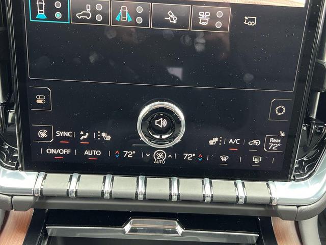 Photo of 2025 Onyx Black GMC Yukon
