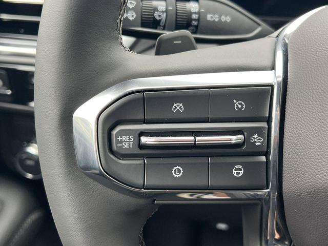 Photo of 2025 Onyx Black GMC Yukon