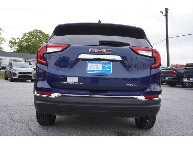 Photo of 2023 Marine Metallic GMC Terrain