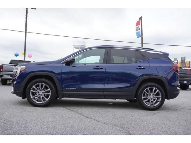 Photo of 2023 Marine Metallic GMC Terrain