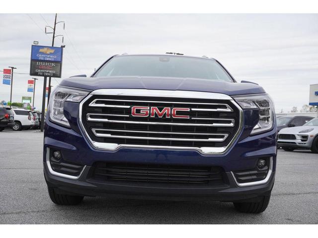 Photo of 2023 Marine Metallic GMC Terrain