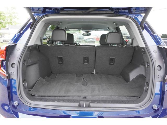 Photo of 2023 Marine Metallic GMC Terrain