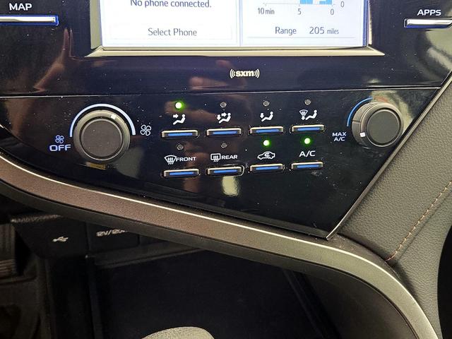 Photo of 2020 Silver Toyota Camry