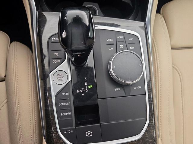 Photo of 2021 Black BMW 330