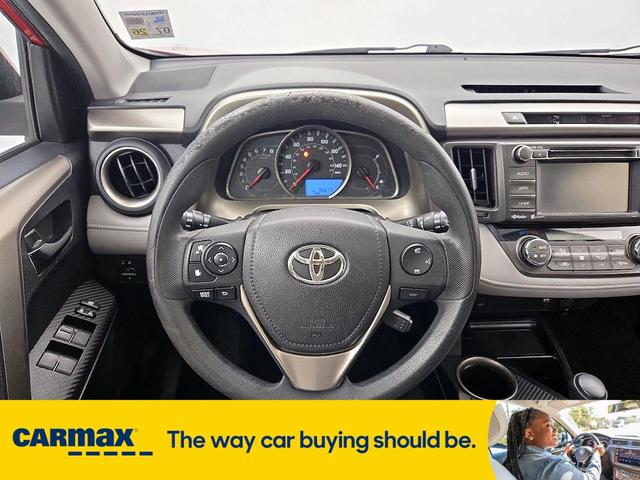 Photo of 2014 Red Toyota RAV4