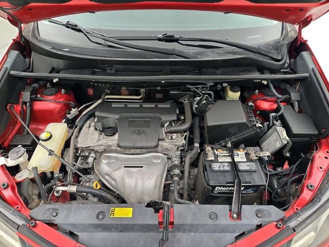 Photo of 2014 Red Toyota RAV4