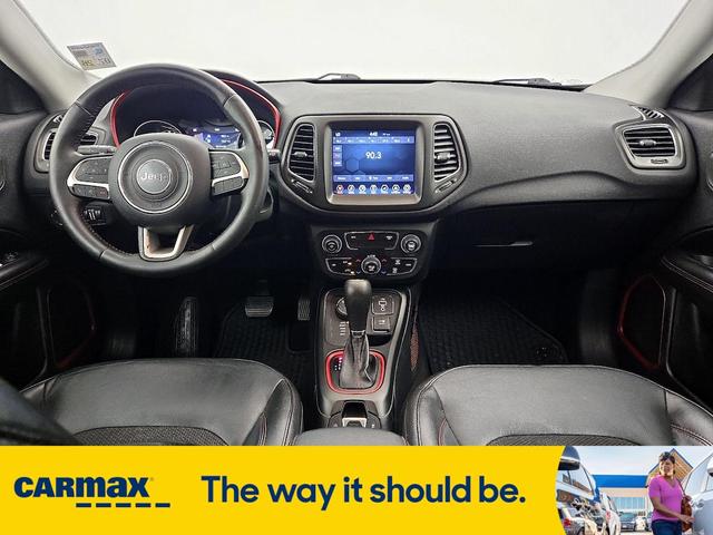Photo of 2018 Red Jeep Compass