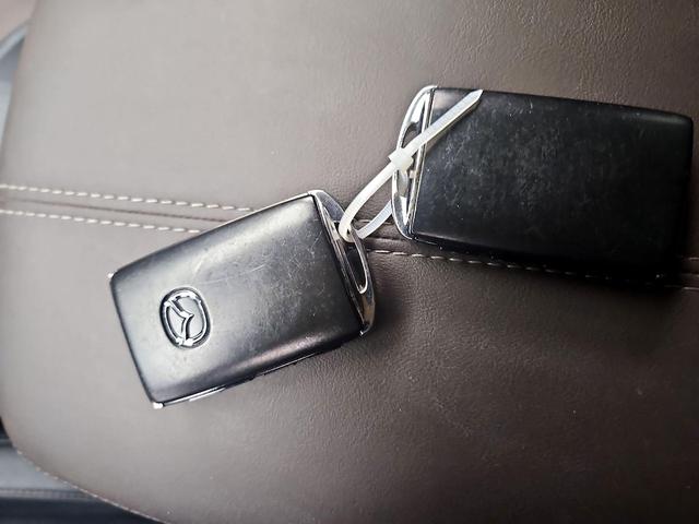 Photo of 2021 Gray Mazda CX-30