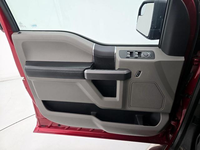 Photo of 2016 Red Ford F-150