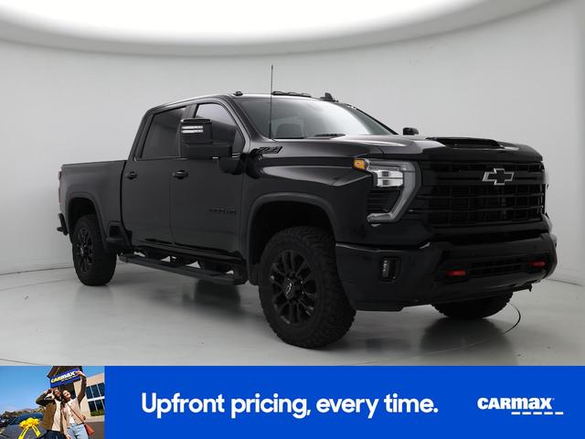 Photo of 2025 Black Chevrolet Silverado 2500