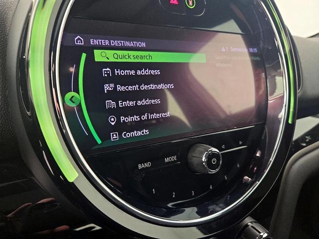 Photo of 2021 White MINI Countryman