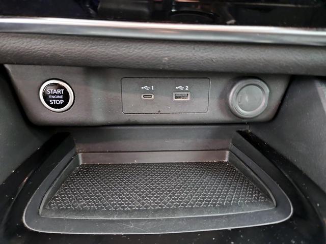 Photo of 2023 Blue Nissan Rogue
