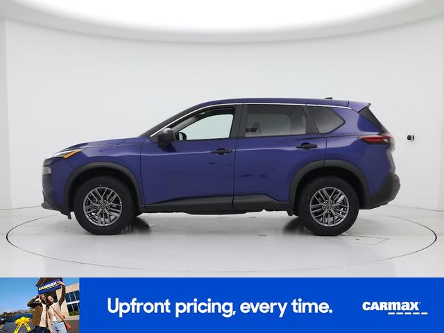 Photo of 2023 Blue Nissan Rogue