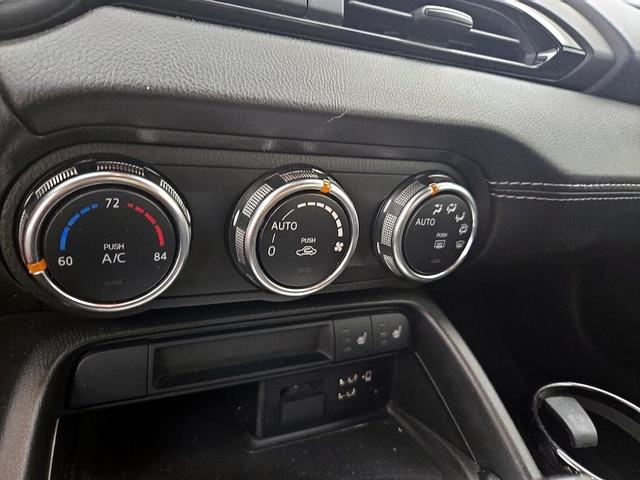 Photo of 2022 Black Mazda MX-5 Miata