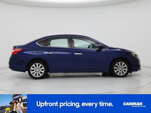 Photo of 2018 Blue Nissan Sentra