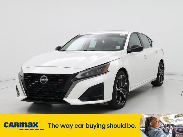 Photo of 2024 Pearl Nissan Altima