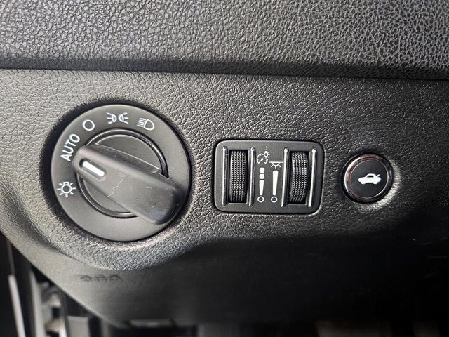 Photo of 2023 White Dodge Charger