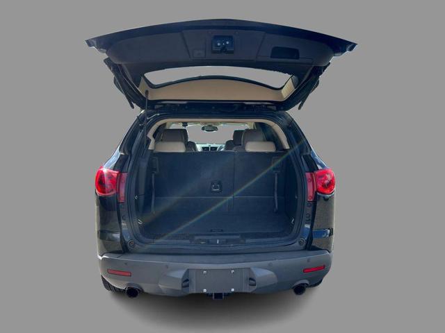 Photo of 2012 Black Granite Metallic Chevrolet Traverse