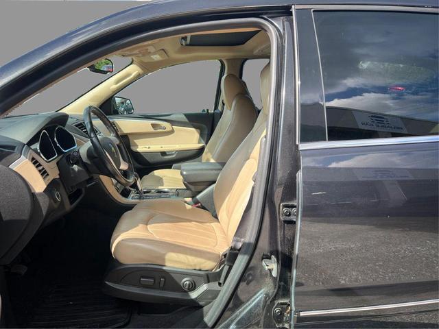 Photo of 2012 Black Granite Metallic Chevrolet Traverse