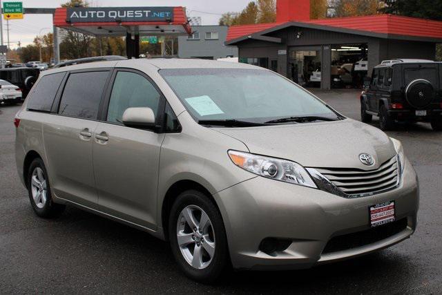 2017 Toyota Sienna