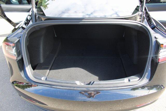 Photo of 2021 Solid Black Tesla Model 3