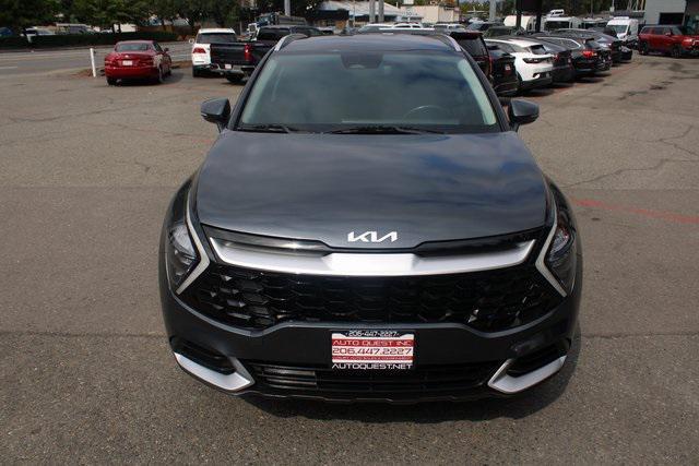 Photo of 2023 Gravity Gray Kia Sportage Hybrid
