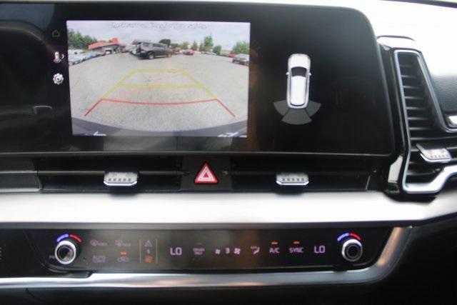 Photo of 2023 Gravity Gray Kia Sportage Hybrid
