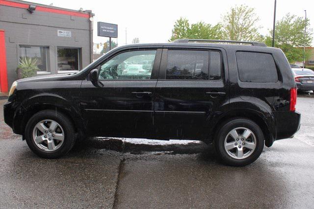 Photo of 2011 No Color Honda Pilot