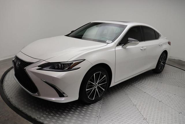 2025 Lexus Es 300h