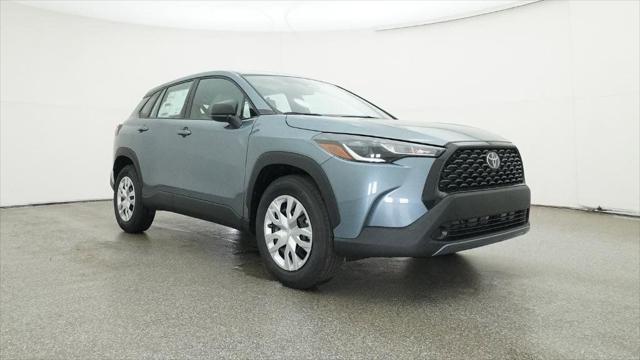 Photo of 2025 Celestite Toyota Corolla Cross