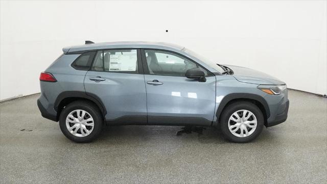 Photo of 2025 Celestite Toyota Corolla Cross