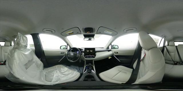 Photo of 2025 Celestite Toyota Corolla Cross