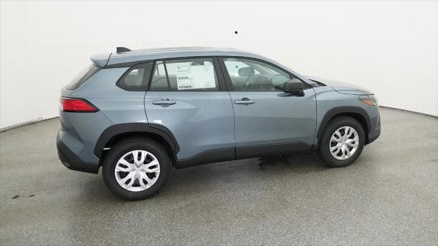 Photo of 2025 Celestite Toyota Corolla Cross