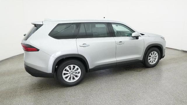 Photo of 2025 Celestial Silver Metallic Toyota Grand Highlander Hybrid