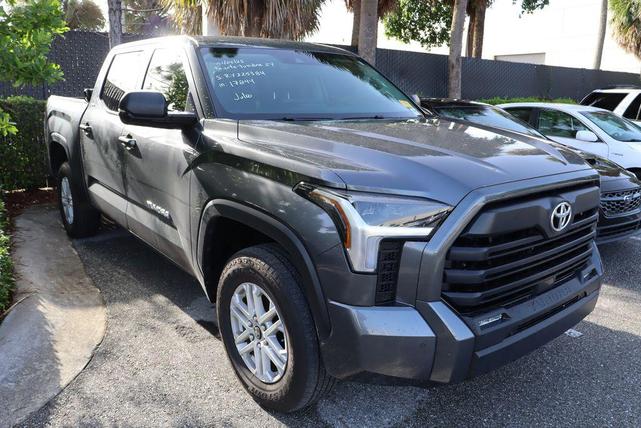 Photo of 2024 Magnetic Gray Metallic Toyota Tundra