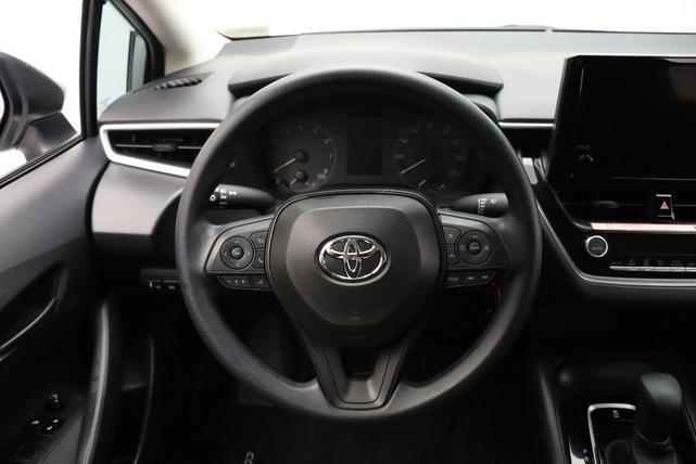 Photo of 2025 Classic Silver Metallic Toyota Corolla