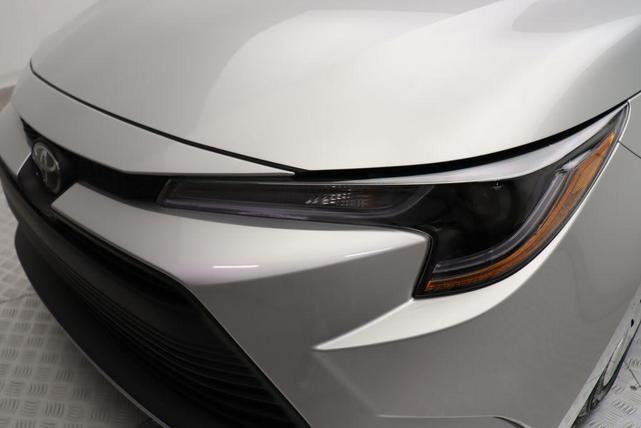 Photo of 2025 Classic Silver Metallic Toyota Corolla