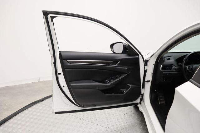 Photo of 2021 Platinum White Honda Accord