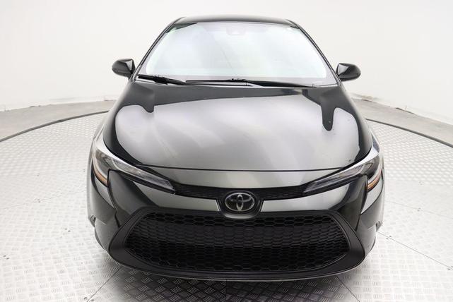 Photo of 2021 Black Sand Pearl Toyota Corolla
