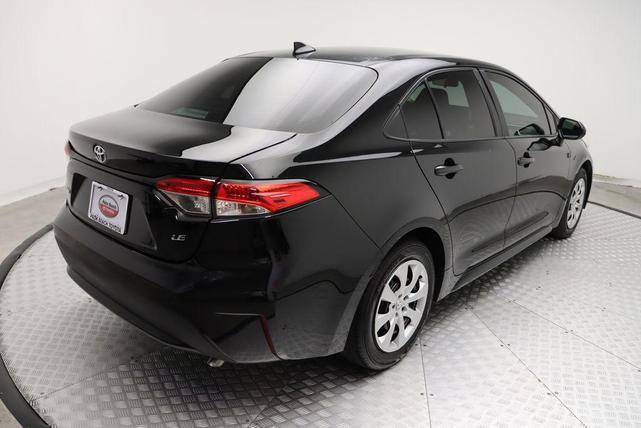 Photo of 2021 Black Sand Pearl Toyota Corolla